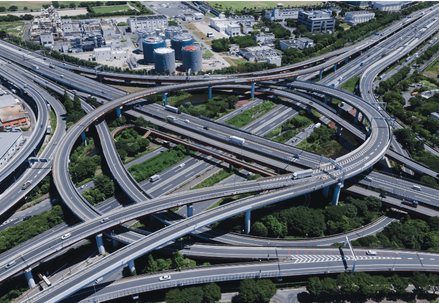 高速道路のジャンクションとは？インターチェンジと何が違う？