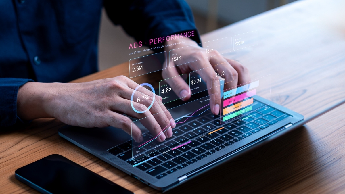 広告代理店
オンオフ統合型広告キャンペーンの効果測定に活用。